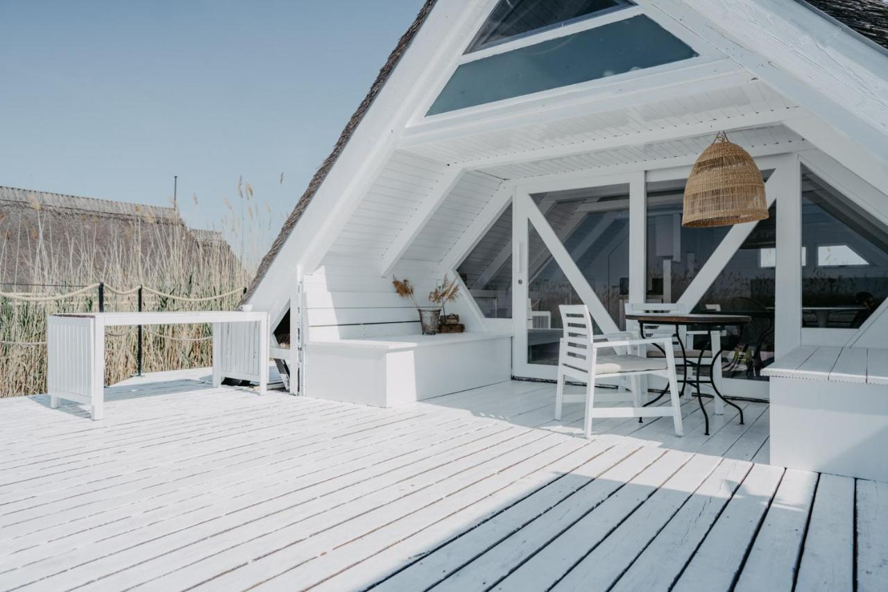 Seehuette Neusiedlersee - Strandhaus, Elektroboot Inklusive Rust Bagian luar foto