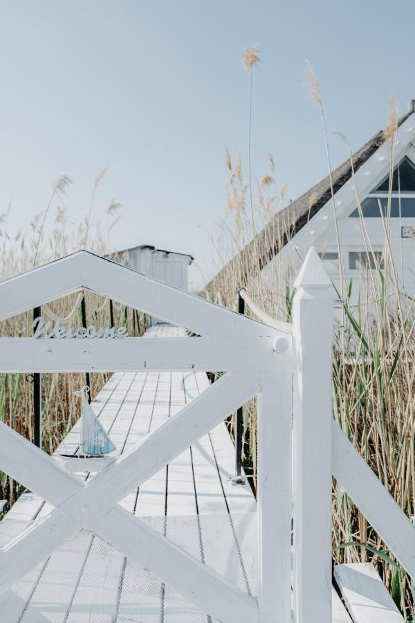 Seehuette Neusiedlersee - Strandhaus, Elektroboot Inklusive Rust Bagian luar foto